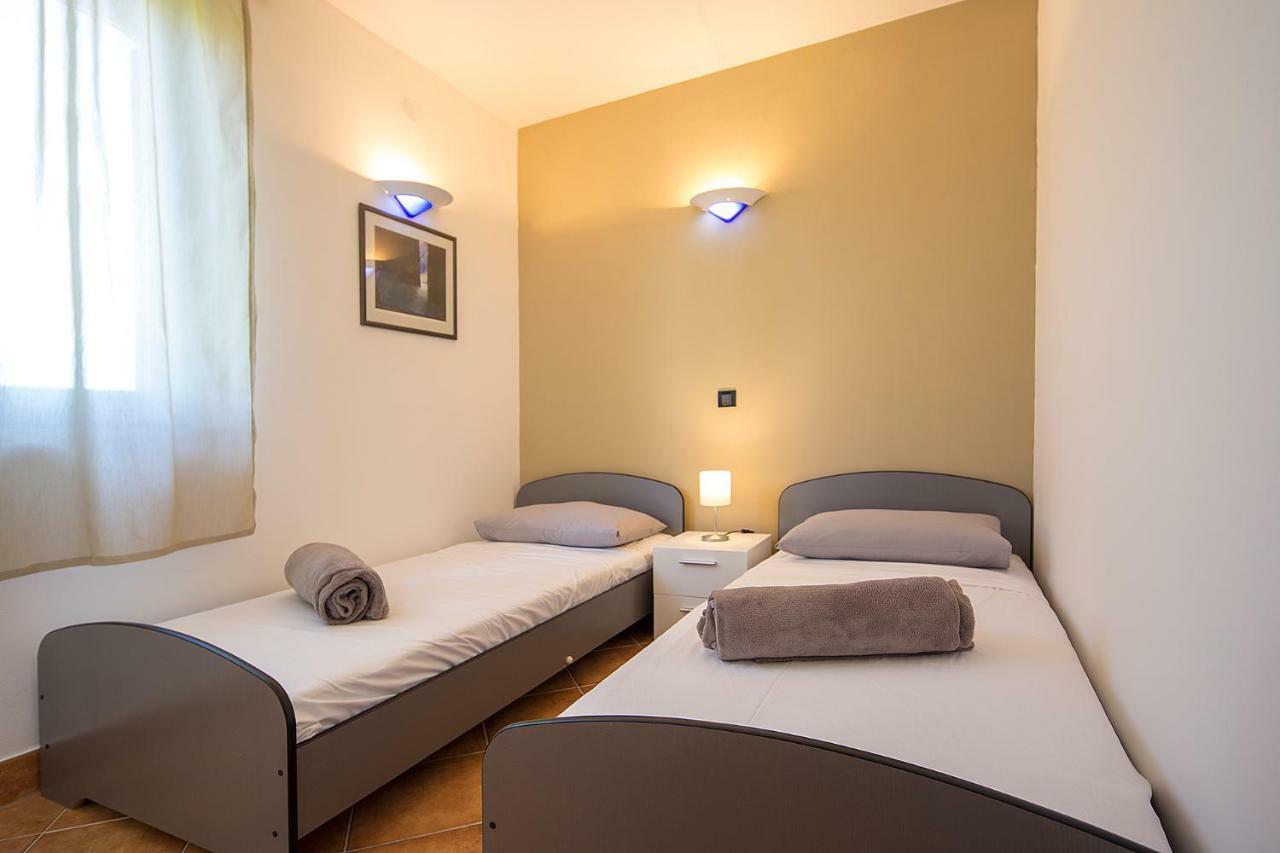 Apartments Bo Malinska Zewnętrze zdjęcie