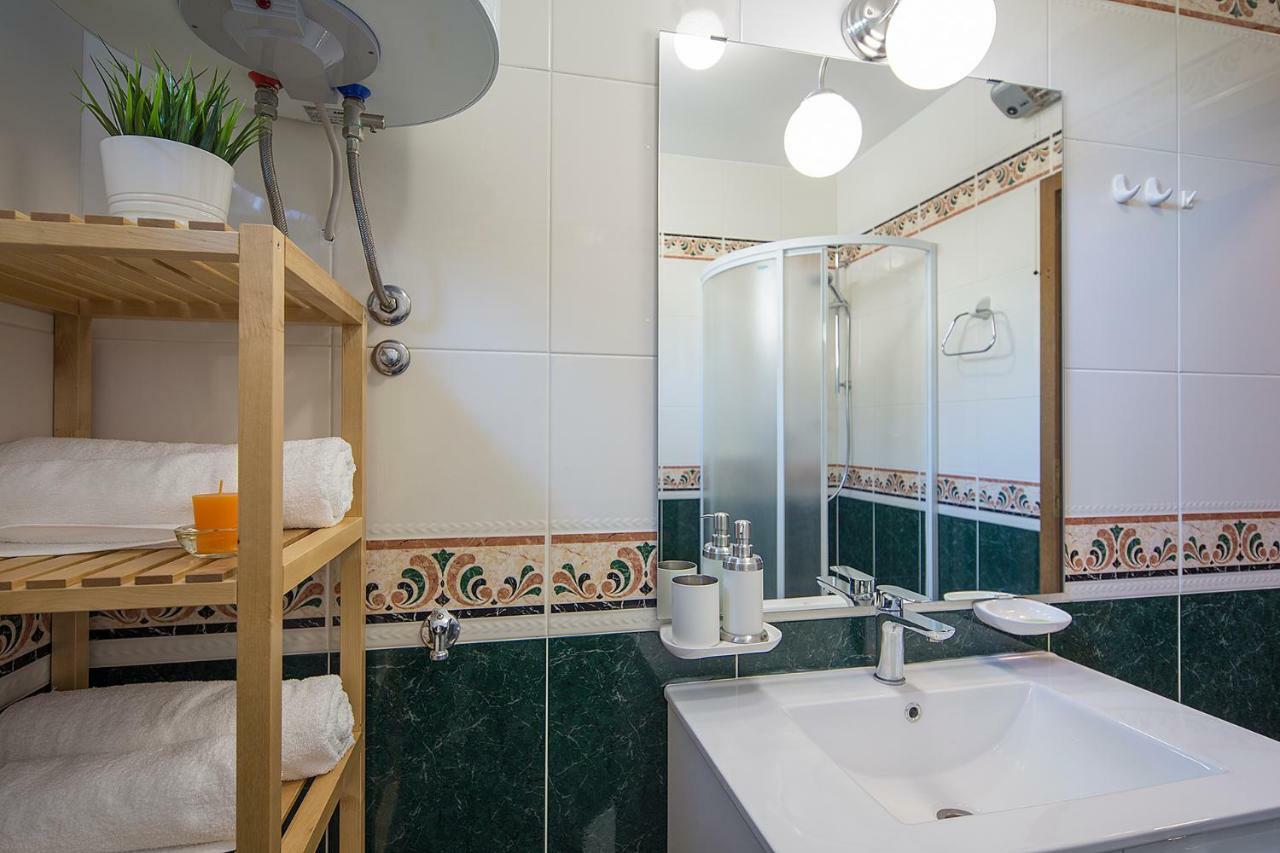 Apartments Bo Malinska Zewnętrze zdjęcie